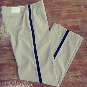 NWT ~GAP~ KHAKI, WOMENS SZ.10